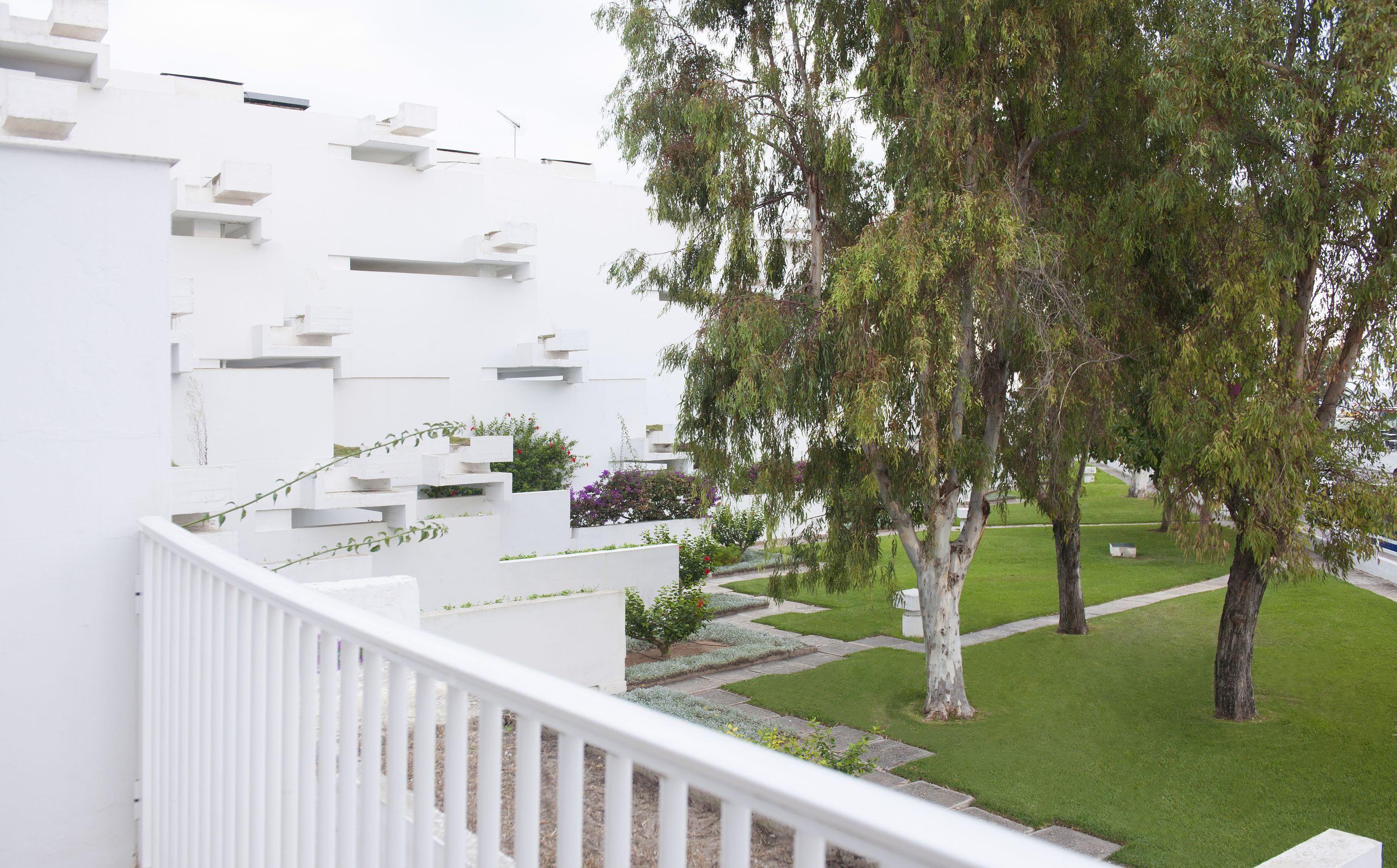 מלון אלקודיה Iberostar Waves Ciudad Blanca מראה חיצוני תמונה