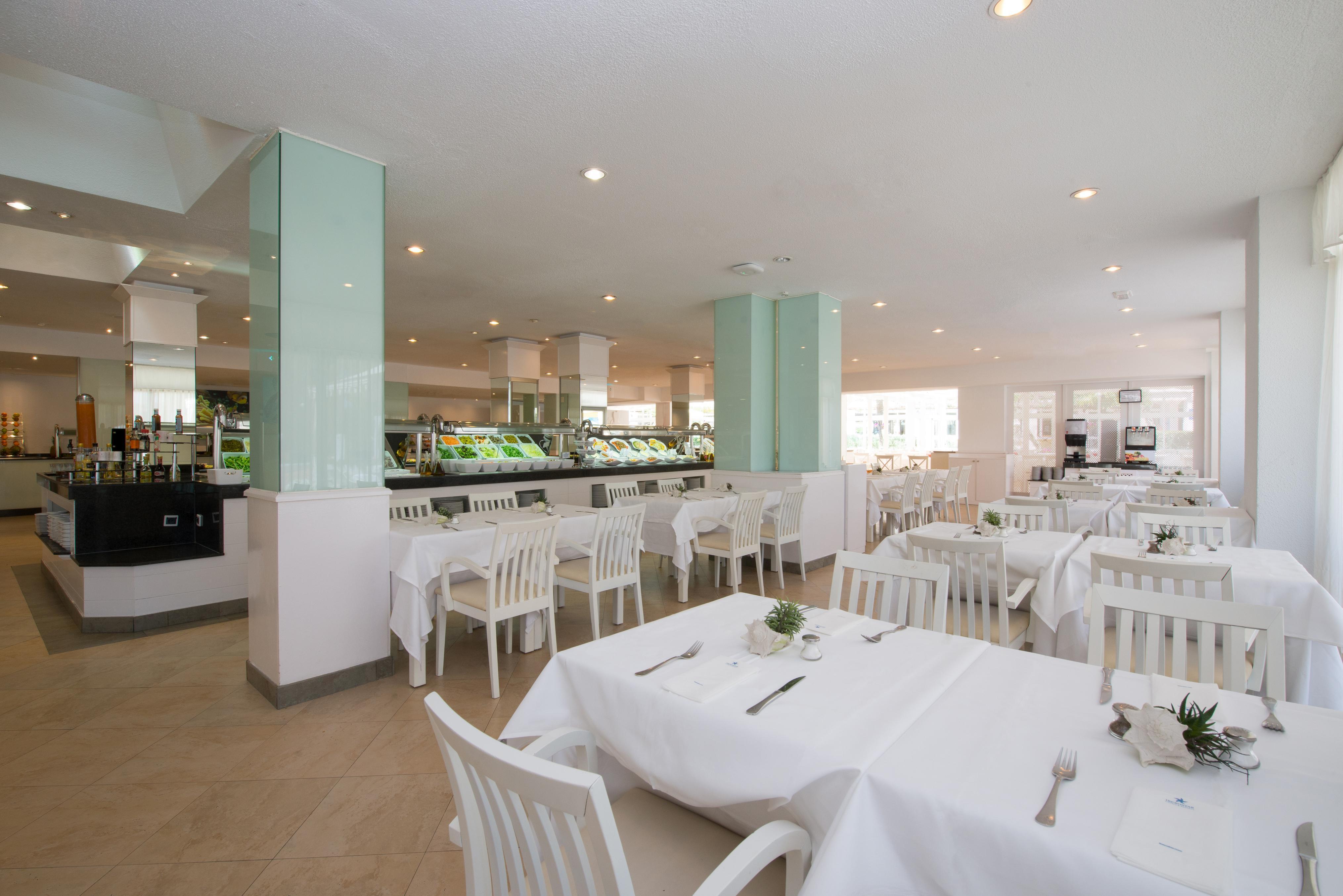 מלון אלקודיה Iberostar Waves Ciudad Blanca מראה חיצוני תמונה