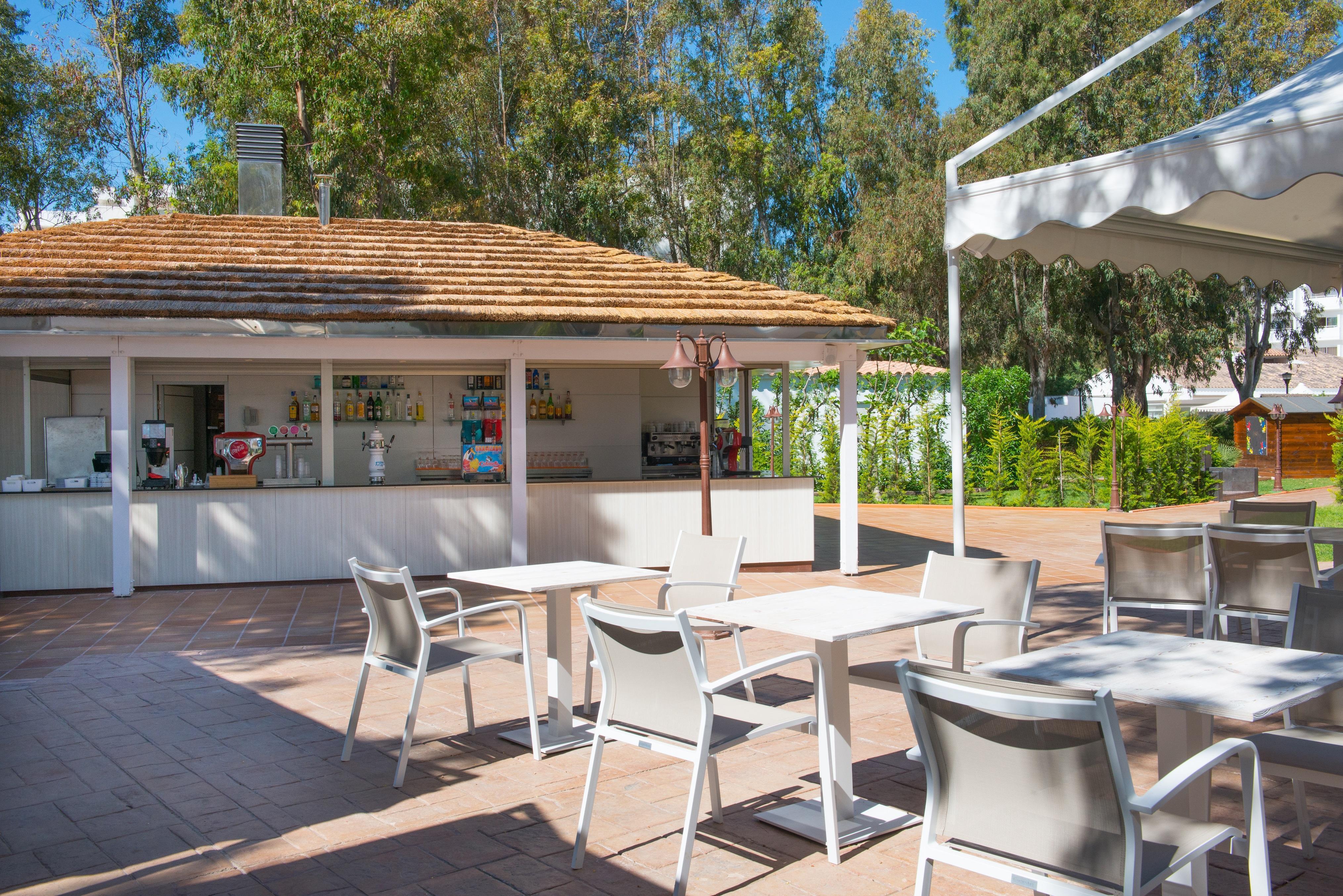 מלון אלקודיה Iberostar Waves Ciudad Blanca מראה חיצוני תמונה