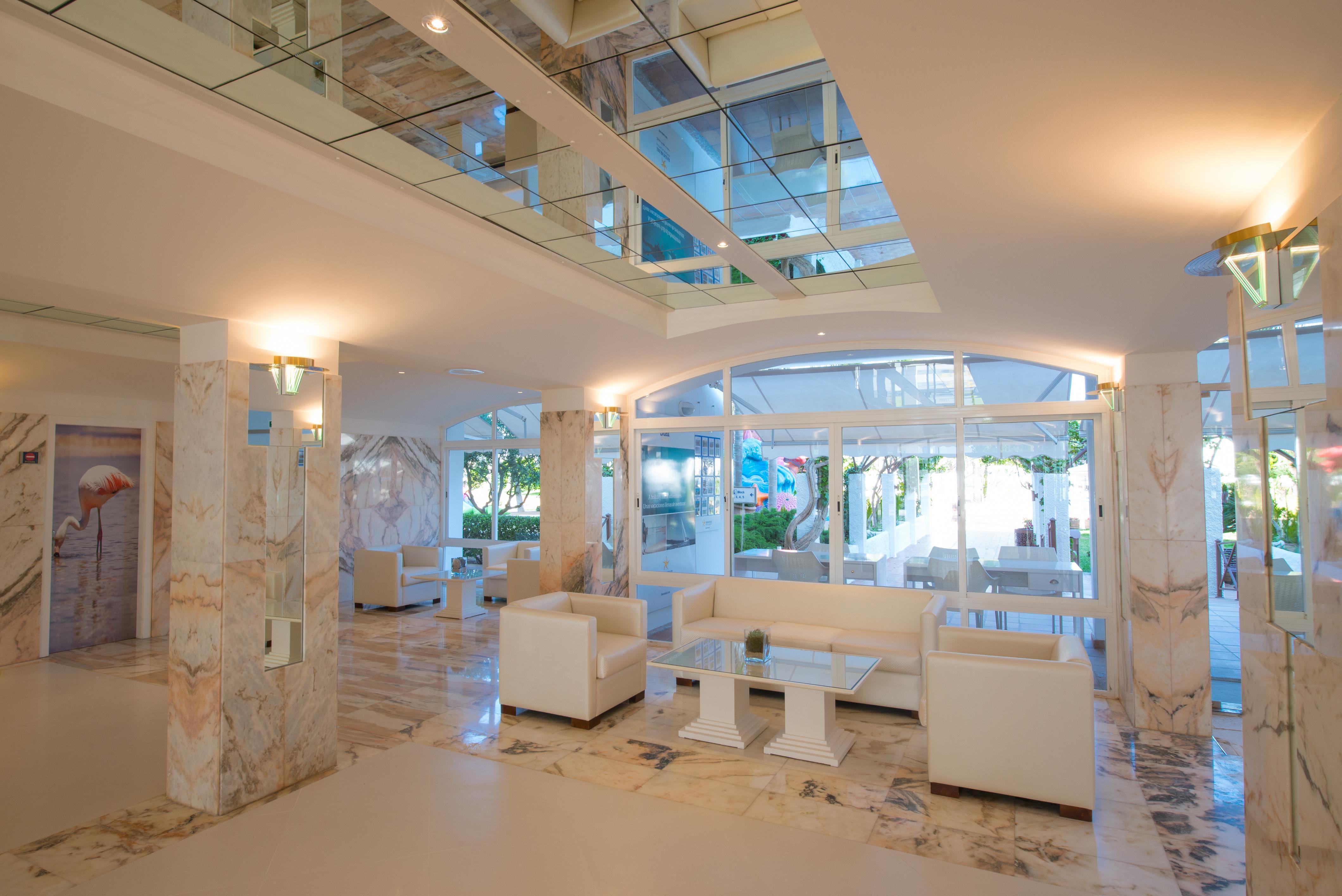 מלון אלקודיה Iberostar Waves Ciudad Blanca מראה חיצוני תמונה
