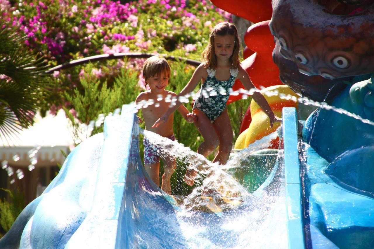 מלון אלקודיה Iberostar Waves Ciudad Blanca מראה חיצוני תמונה